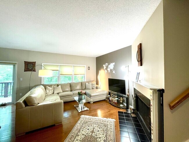 346 Bishops Forest Dr