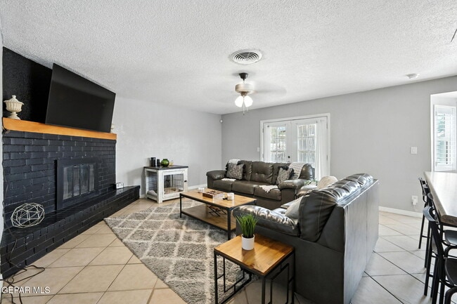 Photo - 329 Sereno Dr