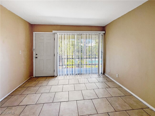 Photo - 1852 Golf View Ave Unidad 35