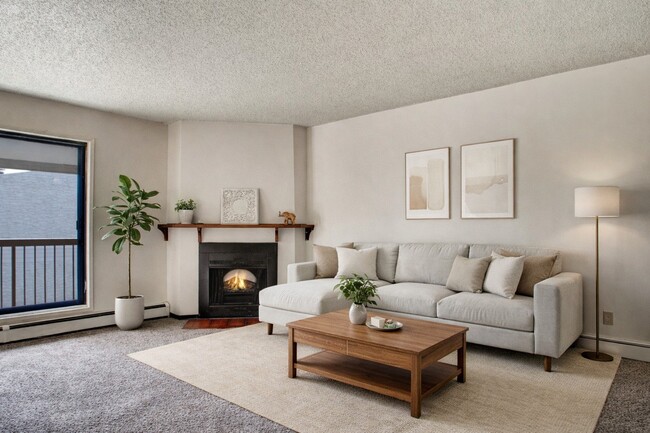 Building Photo - Madison Park