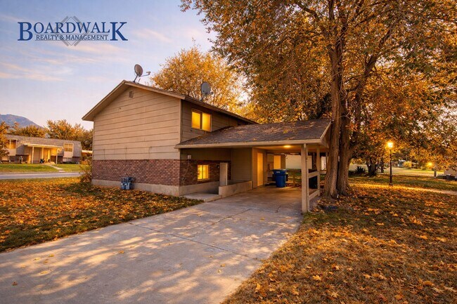 Photo - 661/663 N 980 W Unidad 663 N 980 W