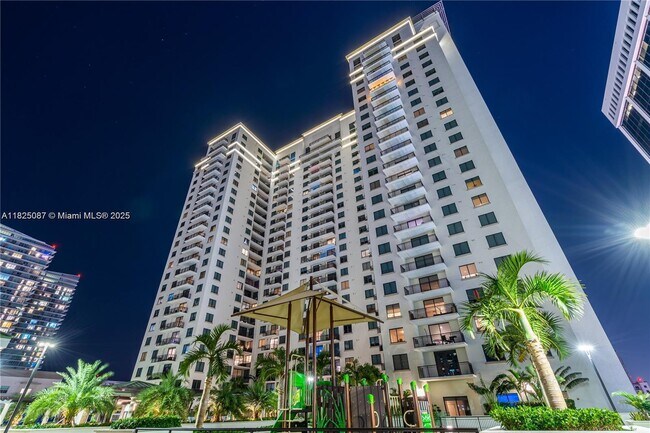 Photo - 999 SW 1st St Condo Unit 2812