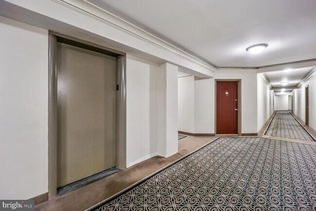 Photo - 2500 Q St NW Unidad 430