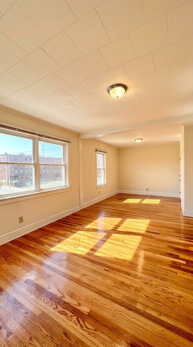 Photo - 45 Slater St Unit 1