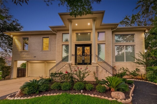 Building Photo - 7203 Timberlake Dr