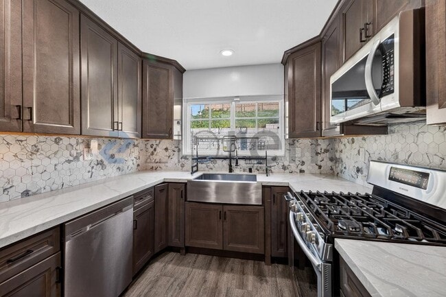 Photo - 69 Connoley Cir