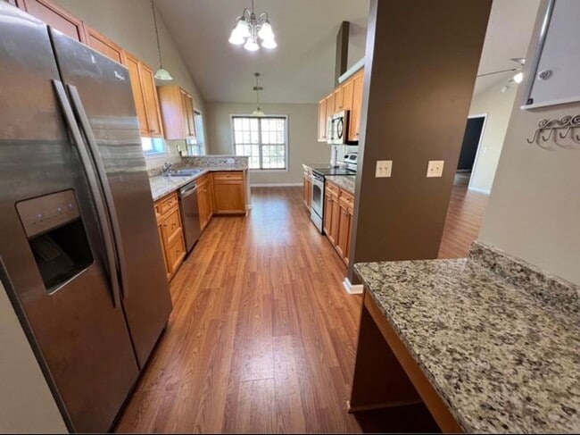 149 Southborough Ln