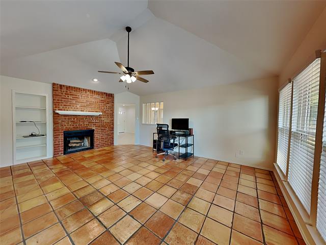 Photo - 9382 Live Oak Ln
