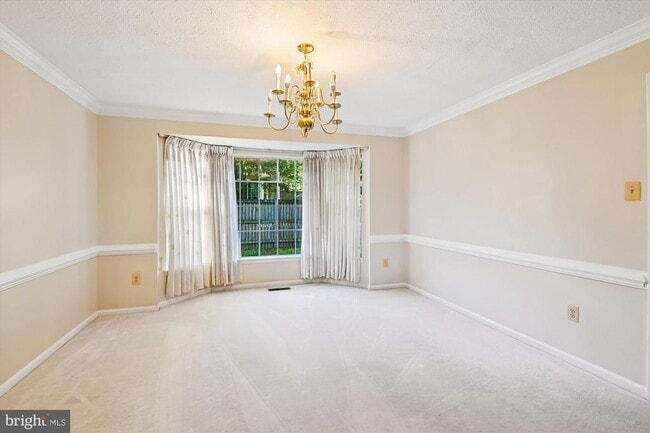 Photo - 2111 Crossgate Dr