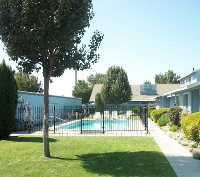 Photo - 699-703 Music Avenue - 703-109