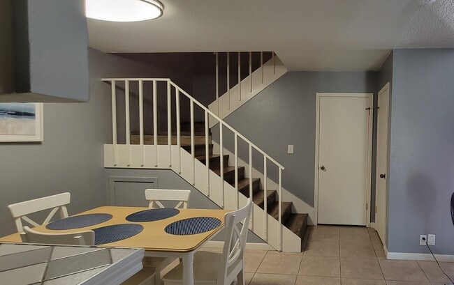 Photo - 1903 Hidden Way