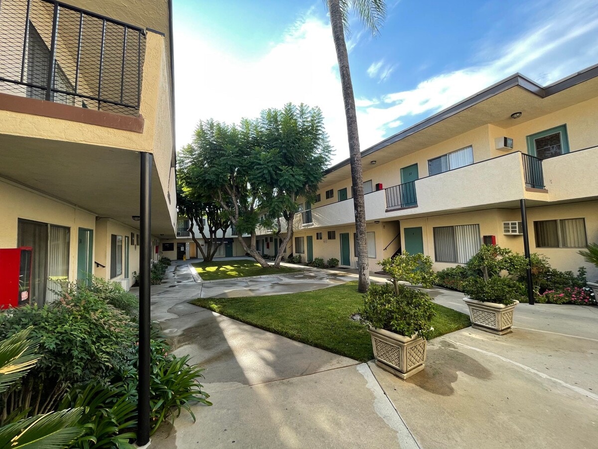 Photo - Stonegate Apartments