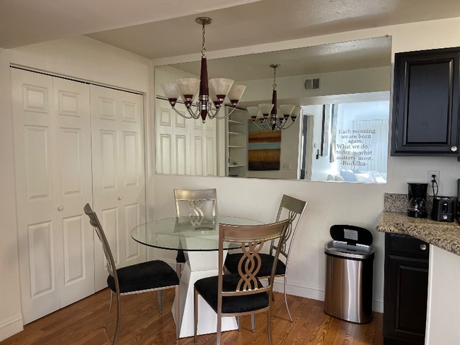 Photo - 5150 S Jones Blvd Unidad 205