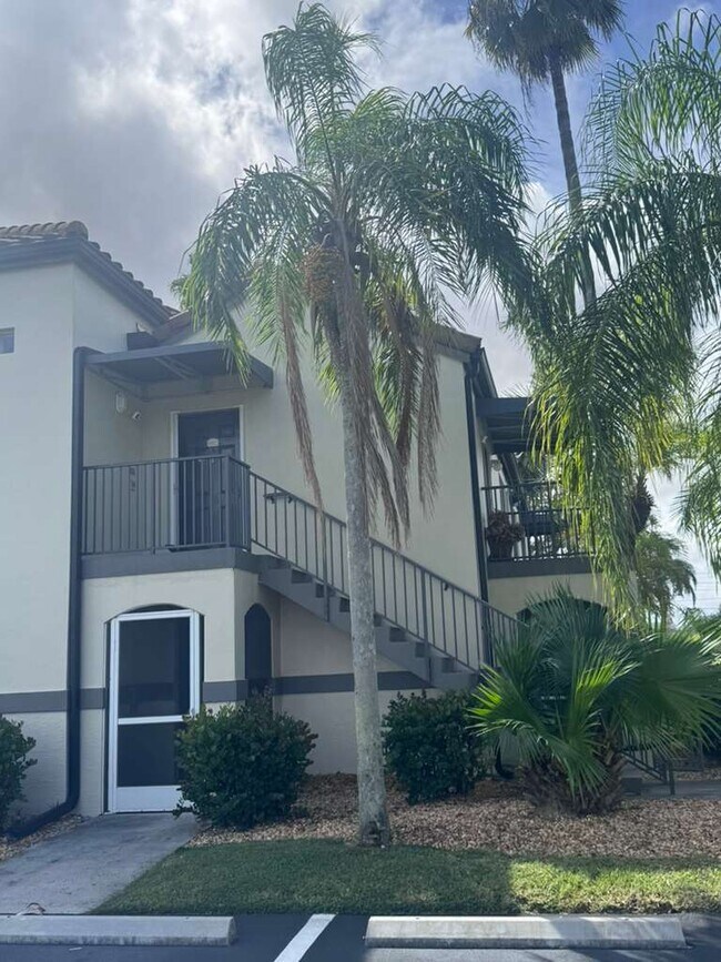 Photo - 3421 Winkler Ave Unit 402