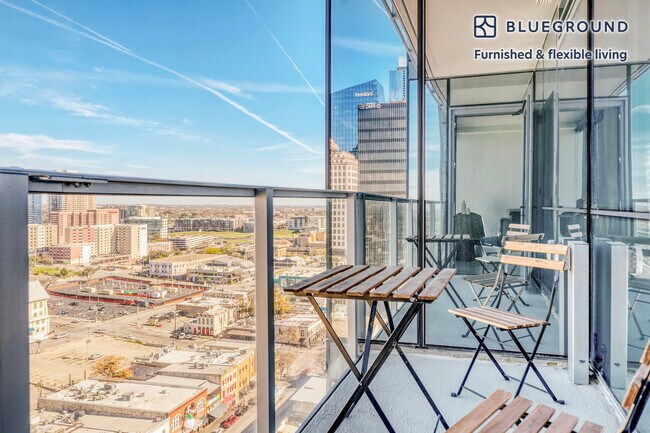 Photo - 501 Brazos St Unidad FL19-ID230