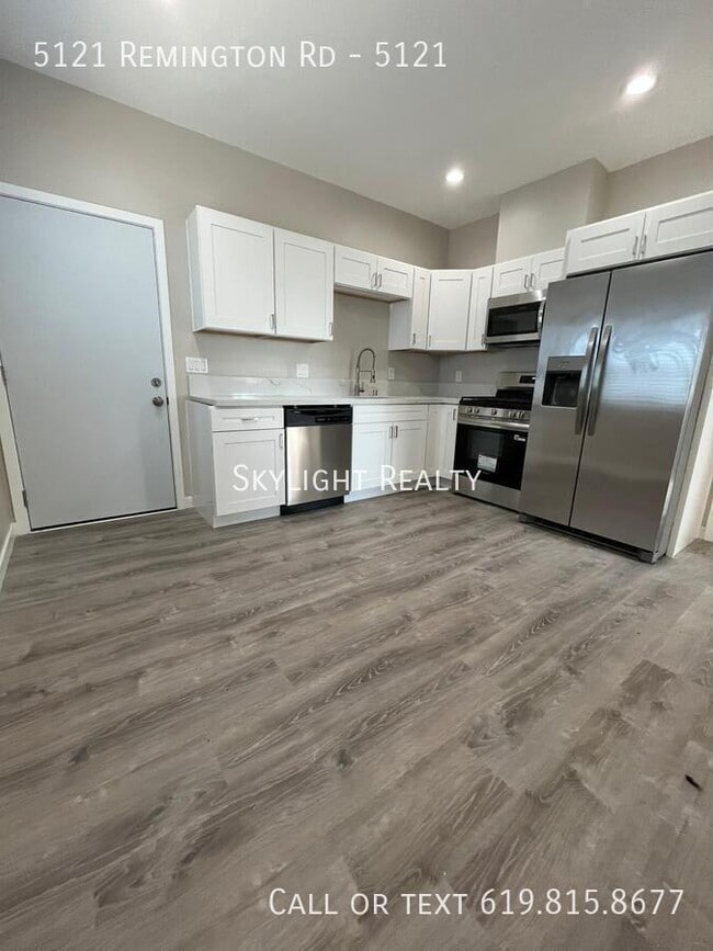 Building Photo - 5121 Remington Rd Unit 5121 Rental