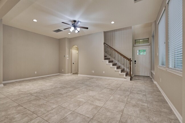 Photo - 130 Berlandier Ash Ct