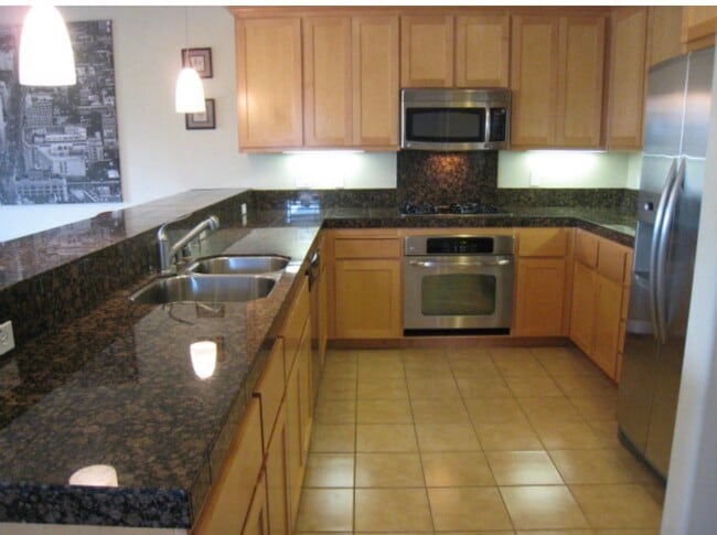 Photo - 2095 Samaritan Dr