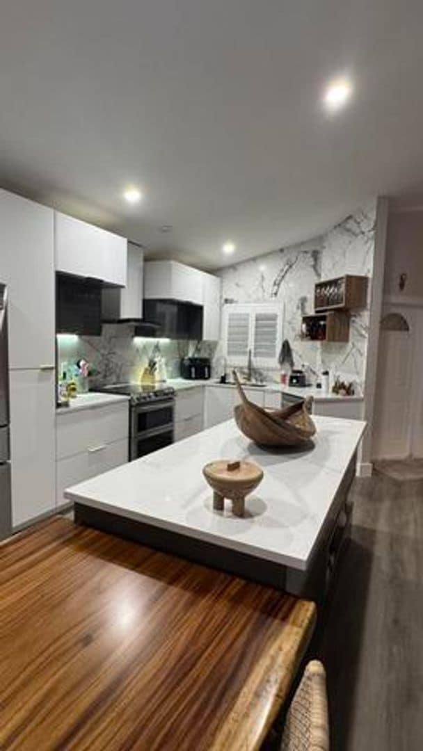 Photo - 672 NW 45th Ave