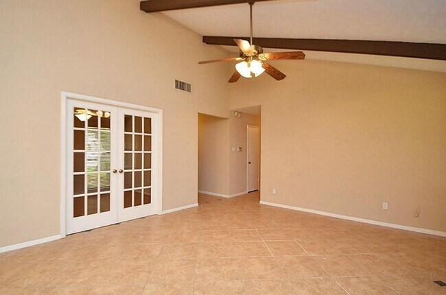 Photo - 3130 Frontier Dr
