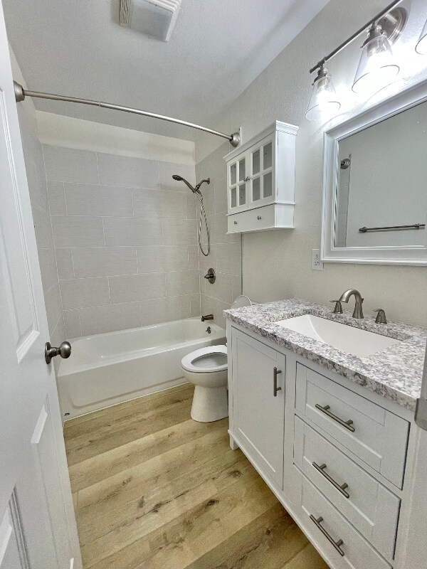 Photo - 1812 Rose Ave