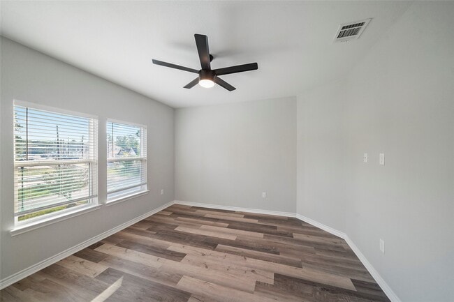 Photo - 764 Juneau Ct