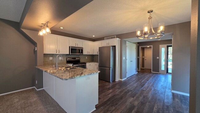 Photo - 4555 NE 83rd St