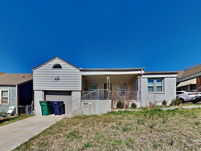 Building Photo - 1921 NW 38th St