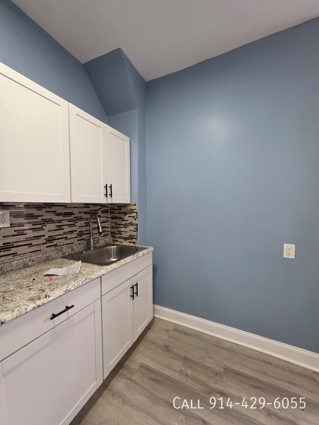 Photo - 194 1/2 Buena Vista Ave-2B Unidad 2B