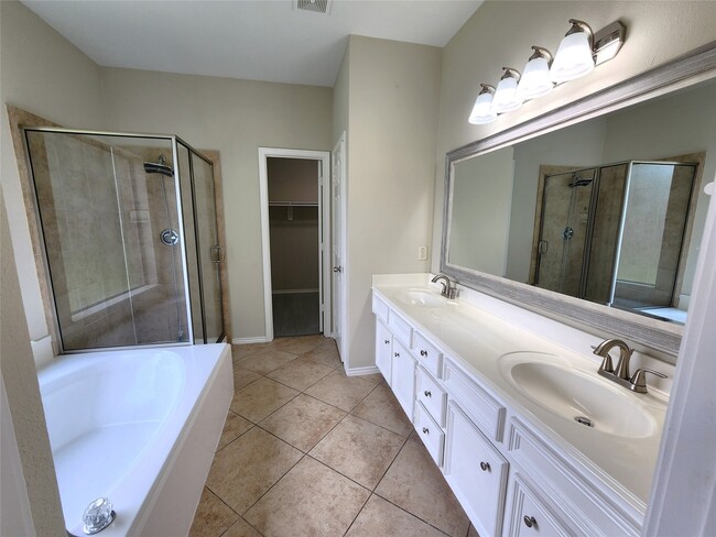 Photo - 13007 Balsam Lake Ct