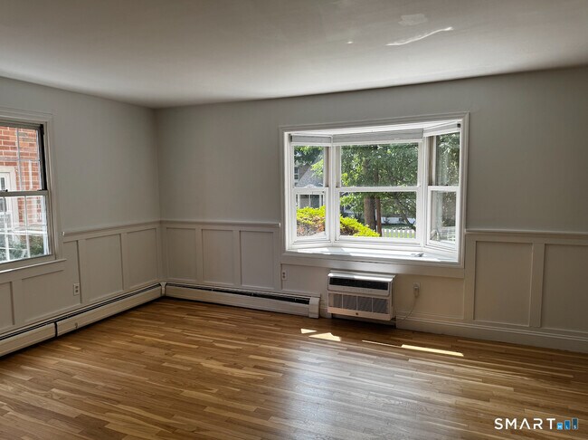 Photo - 245 Sunnyridge Ave Unit 15