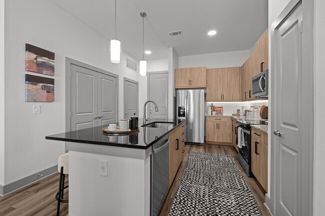 2BR, 2BA - 1,080SF - Kitchen