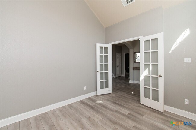 Photo - 7001 Cokui Dr