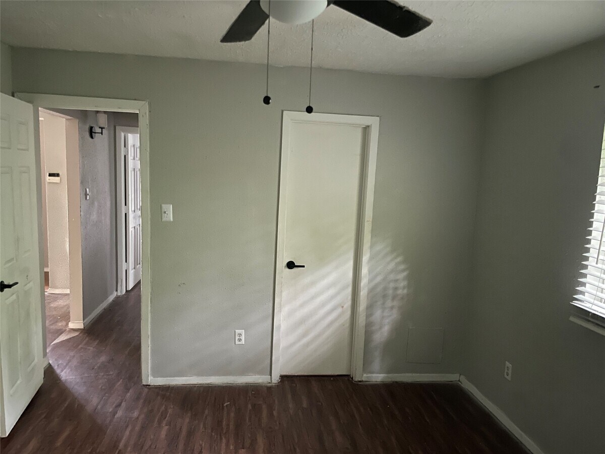 Photo - 1026 W Brompton Dr