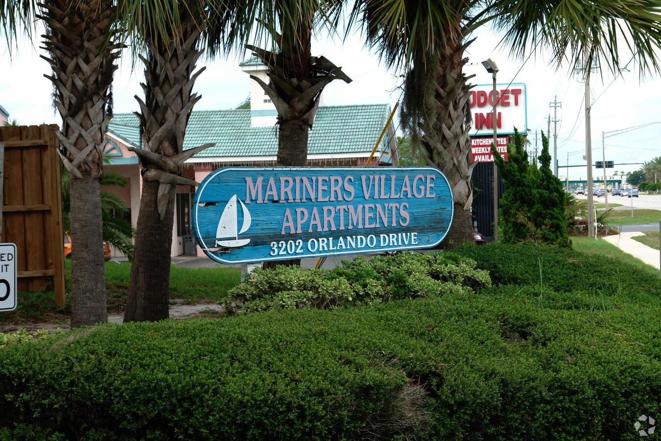 Mariner's Village Apartments - Mariner's Village Apartments