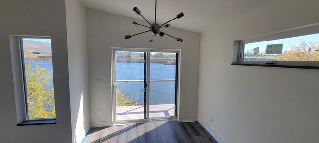 Photo - Brand New Luxury Construction with a River... Unit 3773 Klindt Dr.