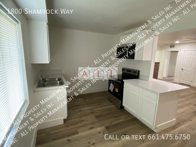 Photo - 1800 Shamrock Wy