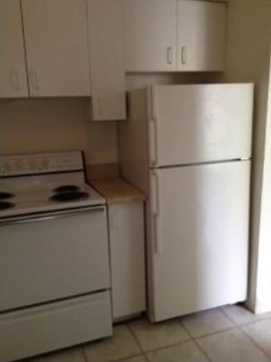 Cocina - LP 02:Sunny Isles Apartments