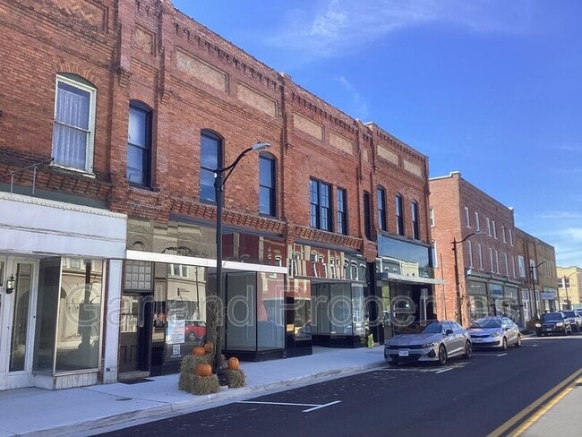 Photo - 73 W Main St Unit Apt 202