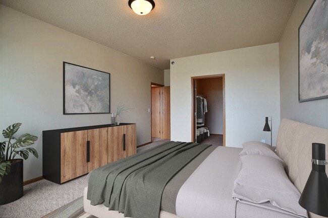 West Fargo, ND West Lake Apartments | Bedroom