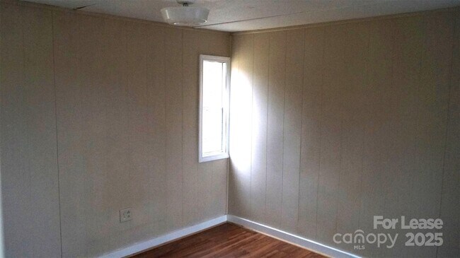 Photo - 416 Copeland Park