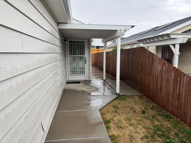 Photo - 326 Appletree Ct
