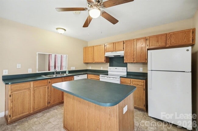 Photo - 7523 Double Springs Ct