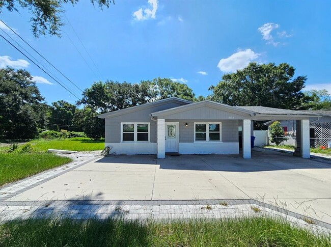 Building Photo - 855 Candyce Ave Rental