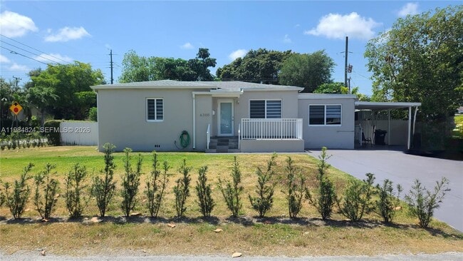 Building Photo - 6300 SW 21st St