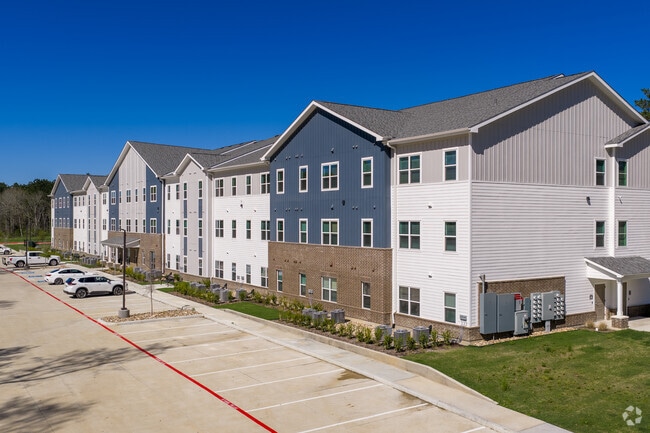 Reserve at Mott - Reserve at Mott