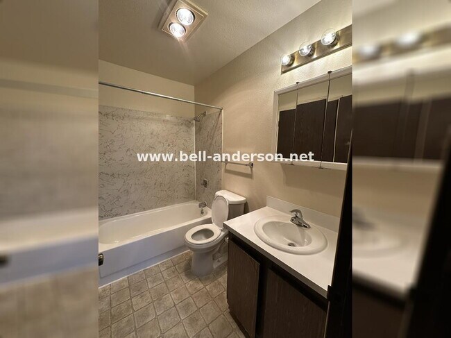 Photo - Cozy 1 Bedroom Condo Available For Immediate Move In