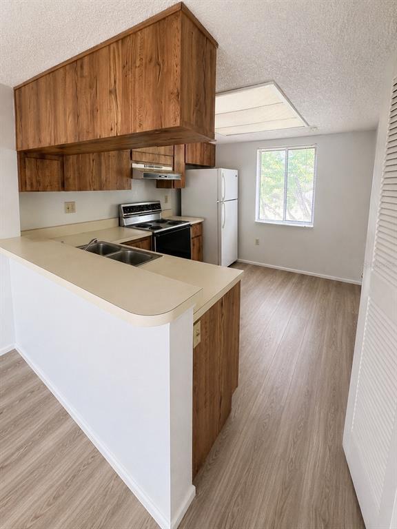Photo - 112 Cypress Ct Unidad 112