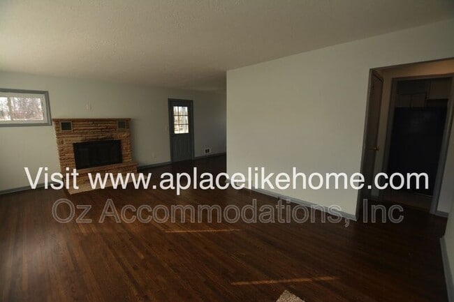 Photo - 4340 W 51st St