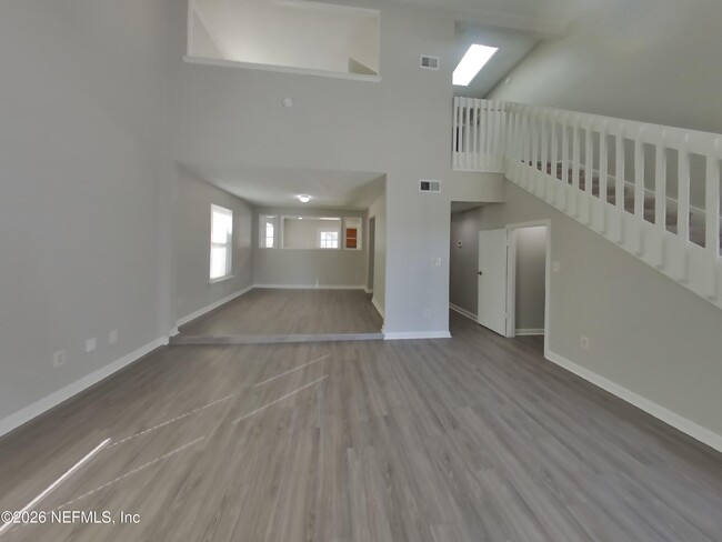 Photo - 10868 Trestle Ct